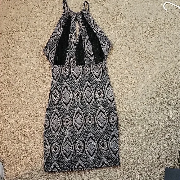 Kyrra Sparkly Party Dress - Picture 6 of 14